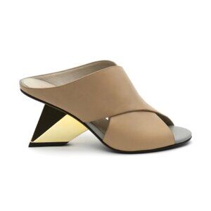 UNITED NUDE Beige leather sculptural mule sandals with gold‎ heel | Size 37